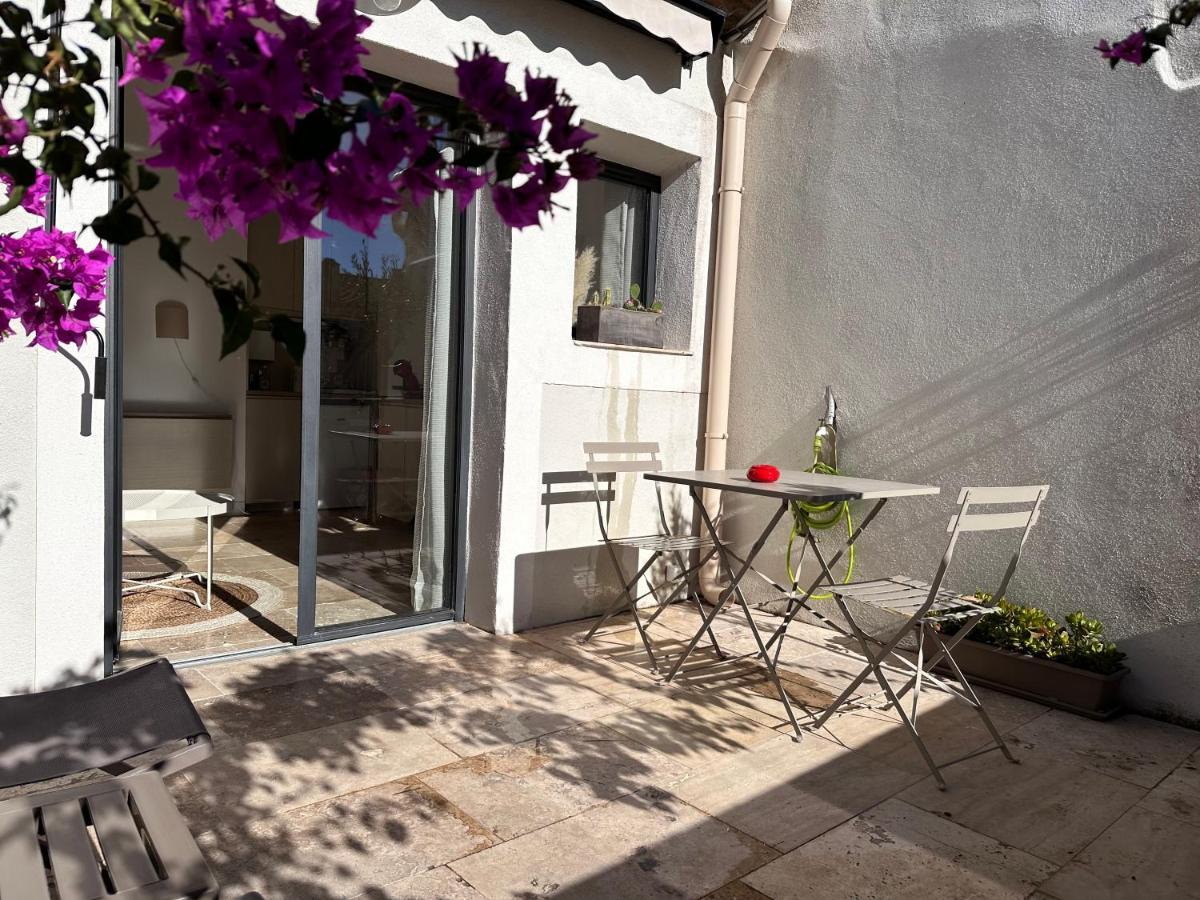 Appartements 3 Etoiles Terrasse Ou Patio Intra-Muros Aigues-Mortes Exteriér fotografie